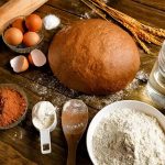 آرد-فانتزی-1 آرد فانتزی در کنار یک نان حجیم فانتزی و تخم مرغ و کاکائو